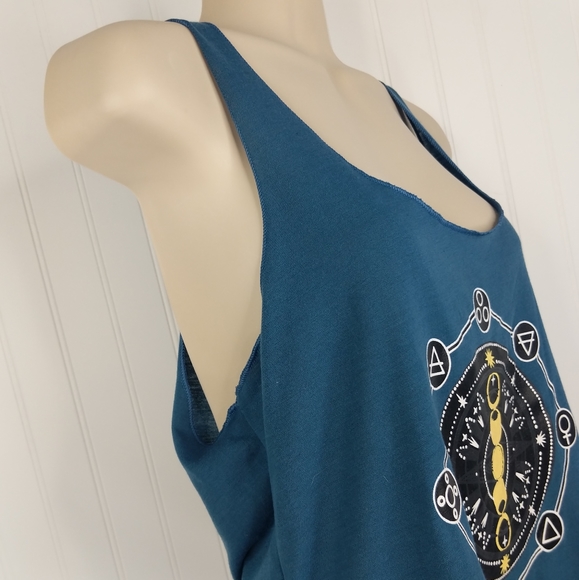 BOUTIQUE Yoga Moon Phases Zodiac Graphic Tank M - Picture 6 of 11